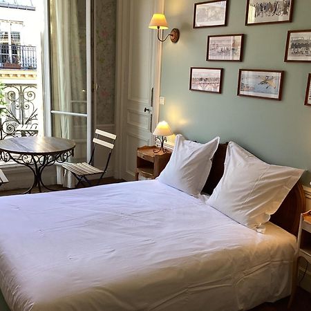 Bed And Breakfast Paris Quartier Champs-Elysees Exterior photo